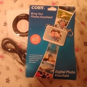 COBY digital photo key chain